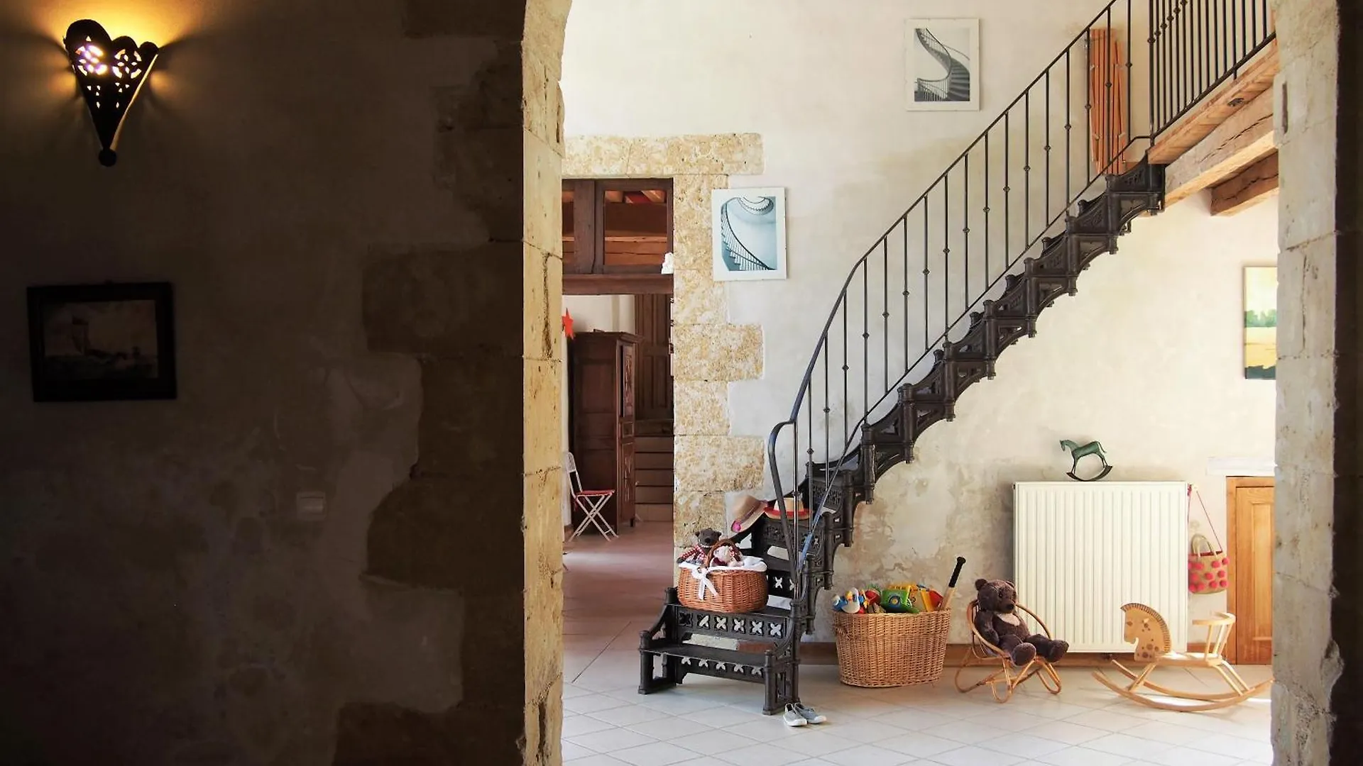 Domaine Du Chateau De Beaulieu, Gers Miramont-D'astarac 0*,